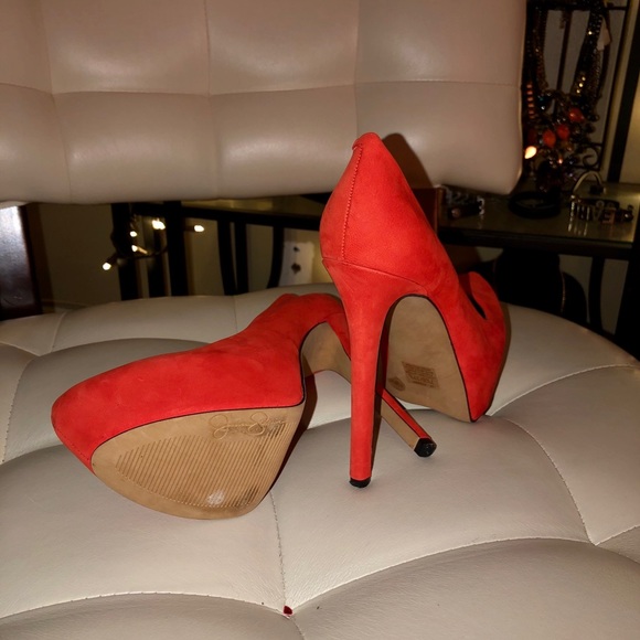 JS Platform Pumps NEW - Picture 4 of 4